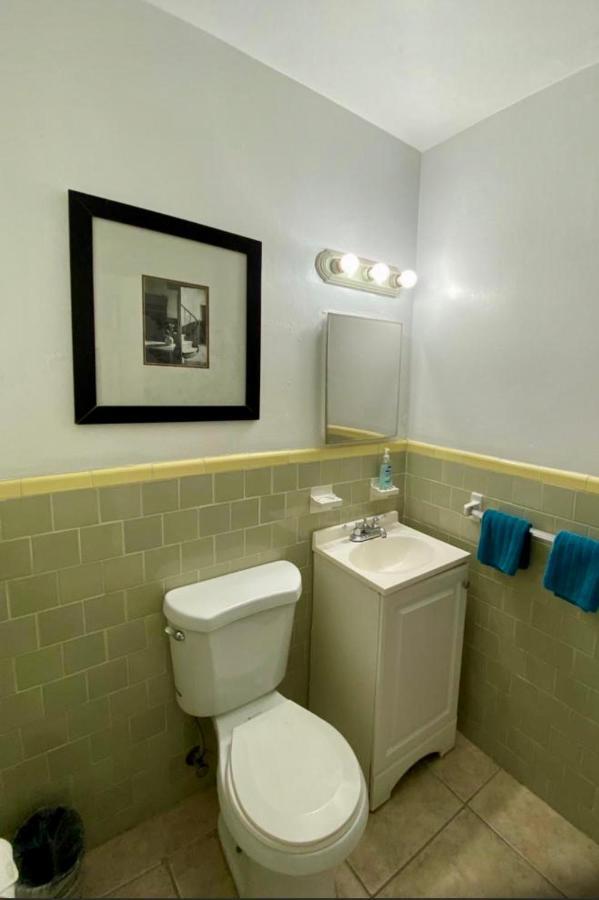 Hallandale Beach Motel With Free Parking And Full Kitchen ! No Extra Fees! Accepting Cash! Kültér fotó