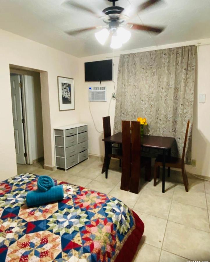Hallandale Beach Motel With Free Parking And Full Kitchen ! No Extra Fees! Accepting Cash! Kültér fotó